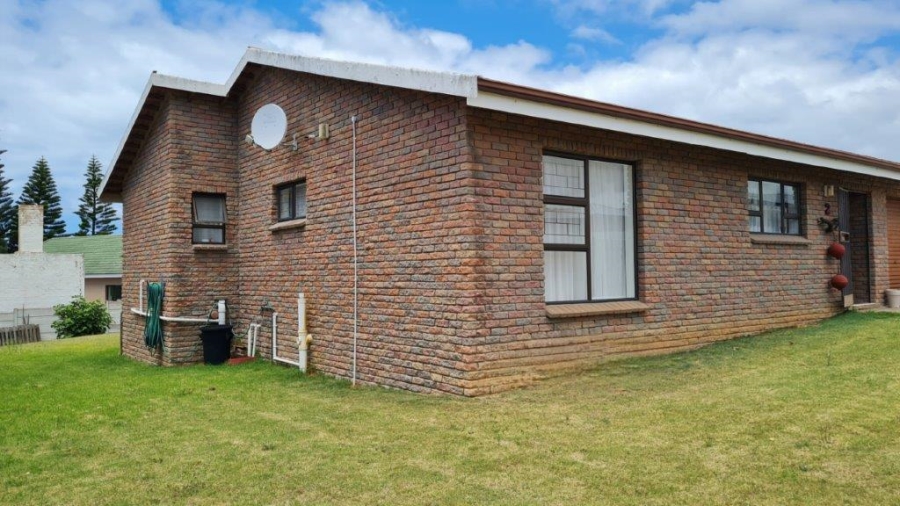 2 Bedroom Property for Sale in Dana Bay Western Cape